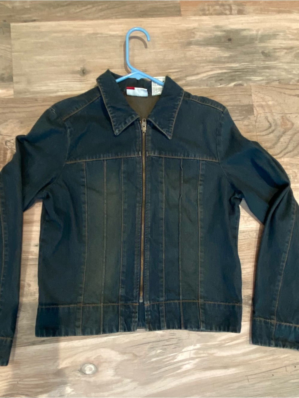 Women's Special Edition 1972 Dark Denim Zip-Front Denim Jacket size Medium